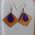 Brinco dourado e Lilas