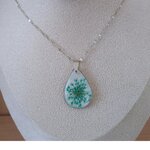 Collier azul e branco