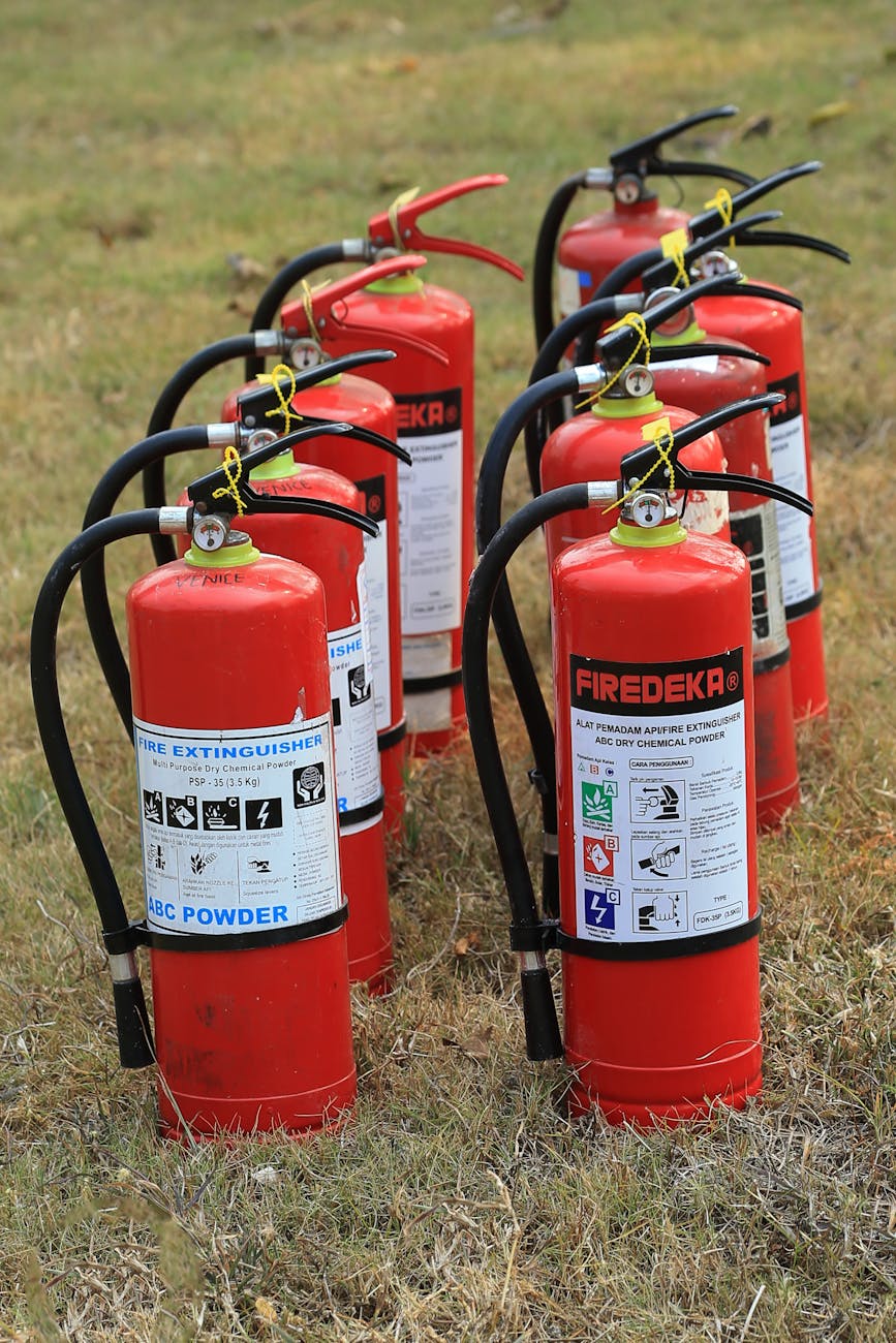 photos gratuites de bouteilles conteneurs dehors