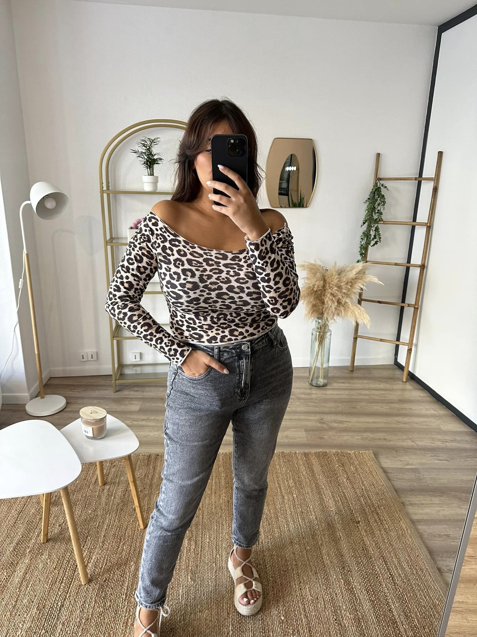 JEAN MOM GRIS