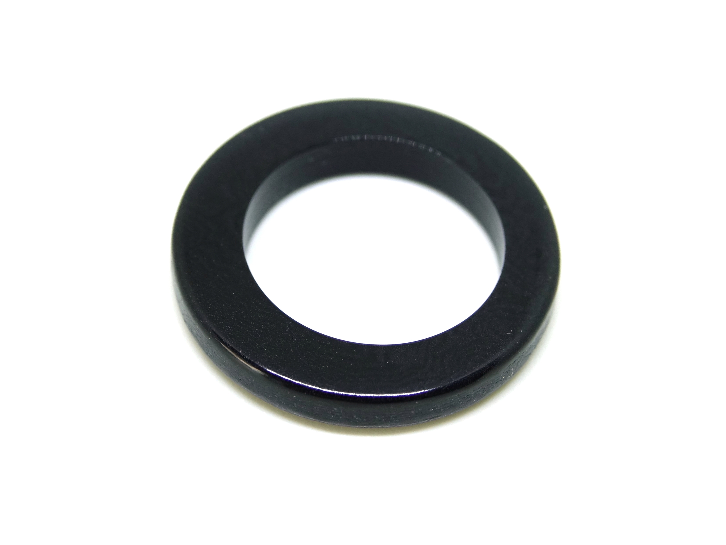 tagua anneau noir