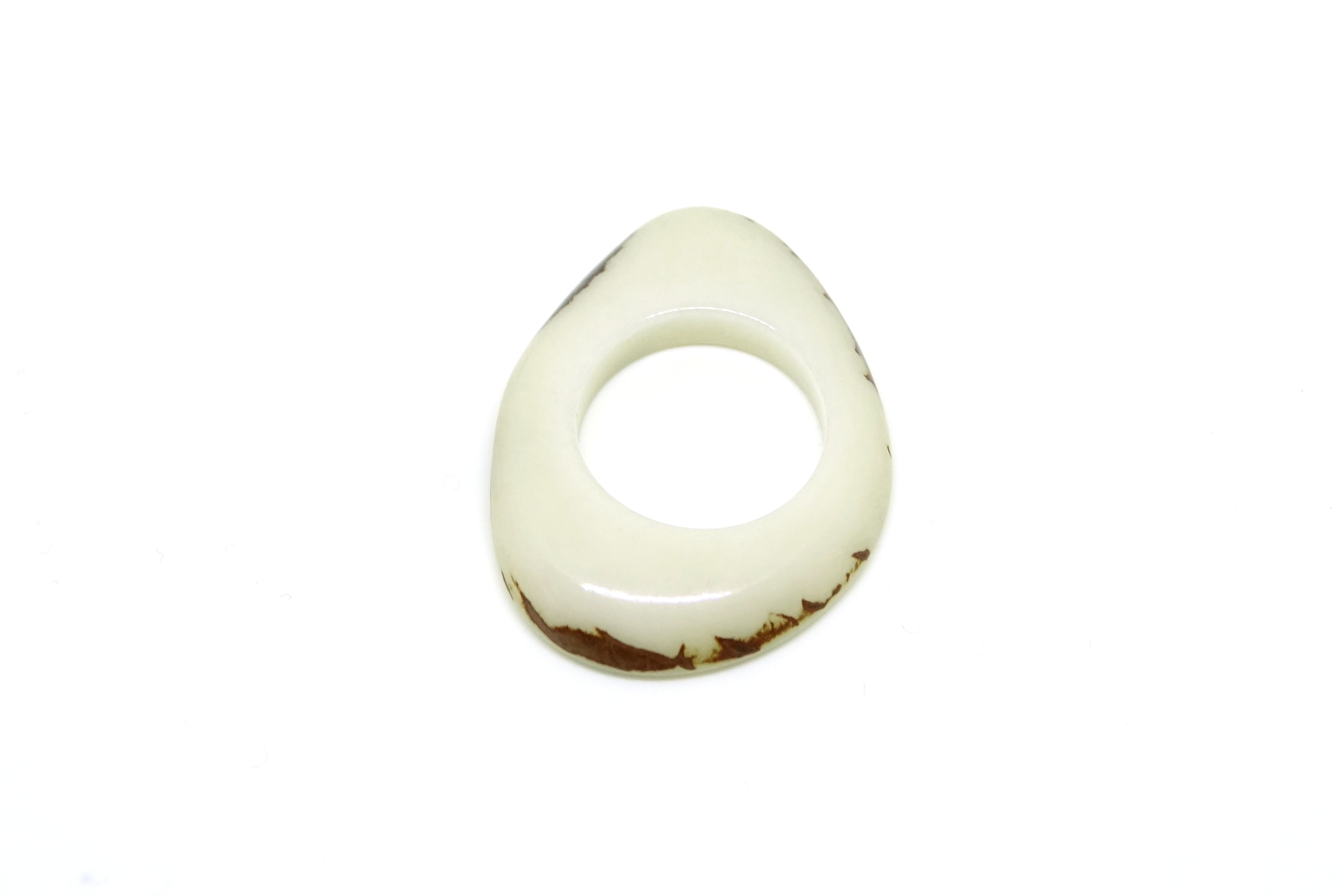 Tagua Blanche