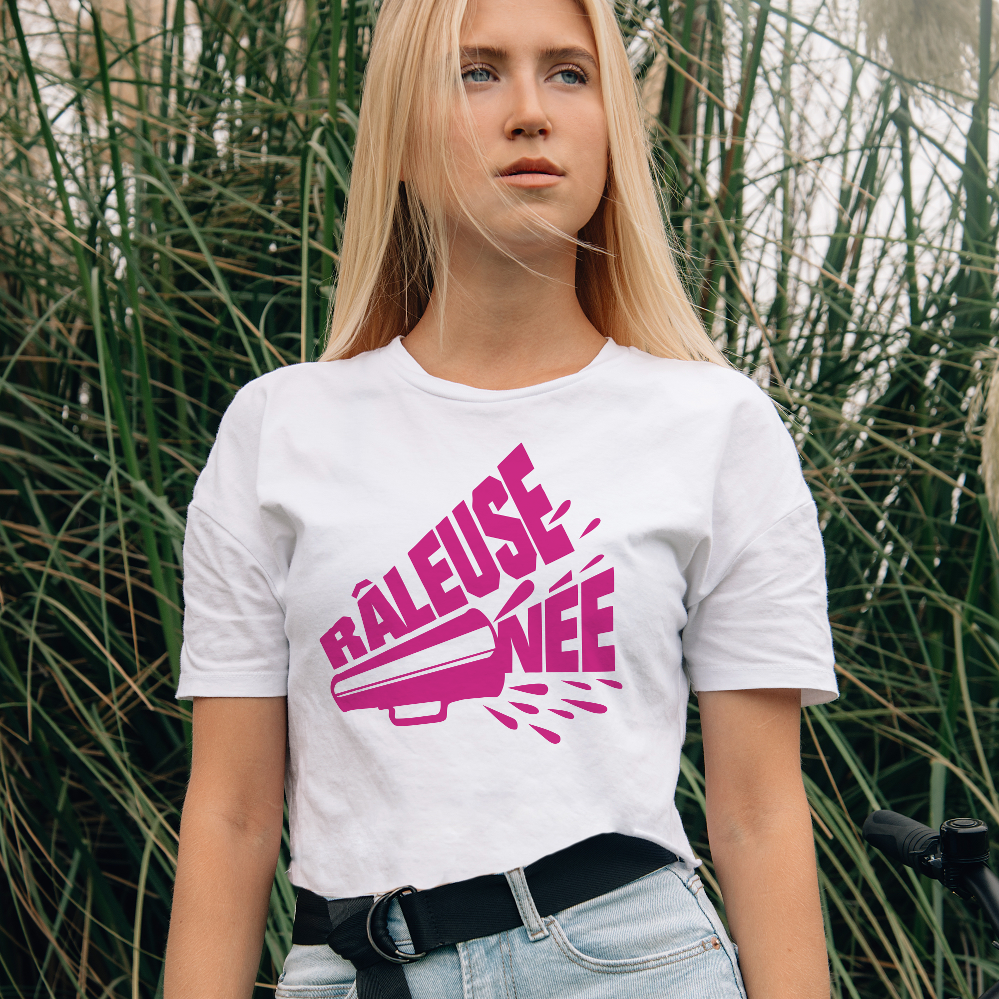 raleuse née tshirt blanc
