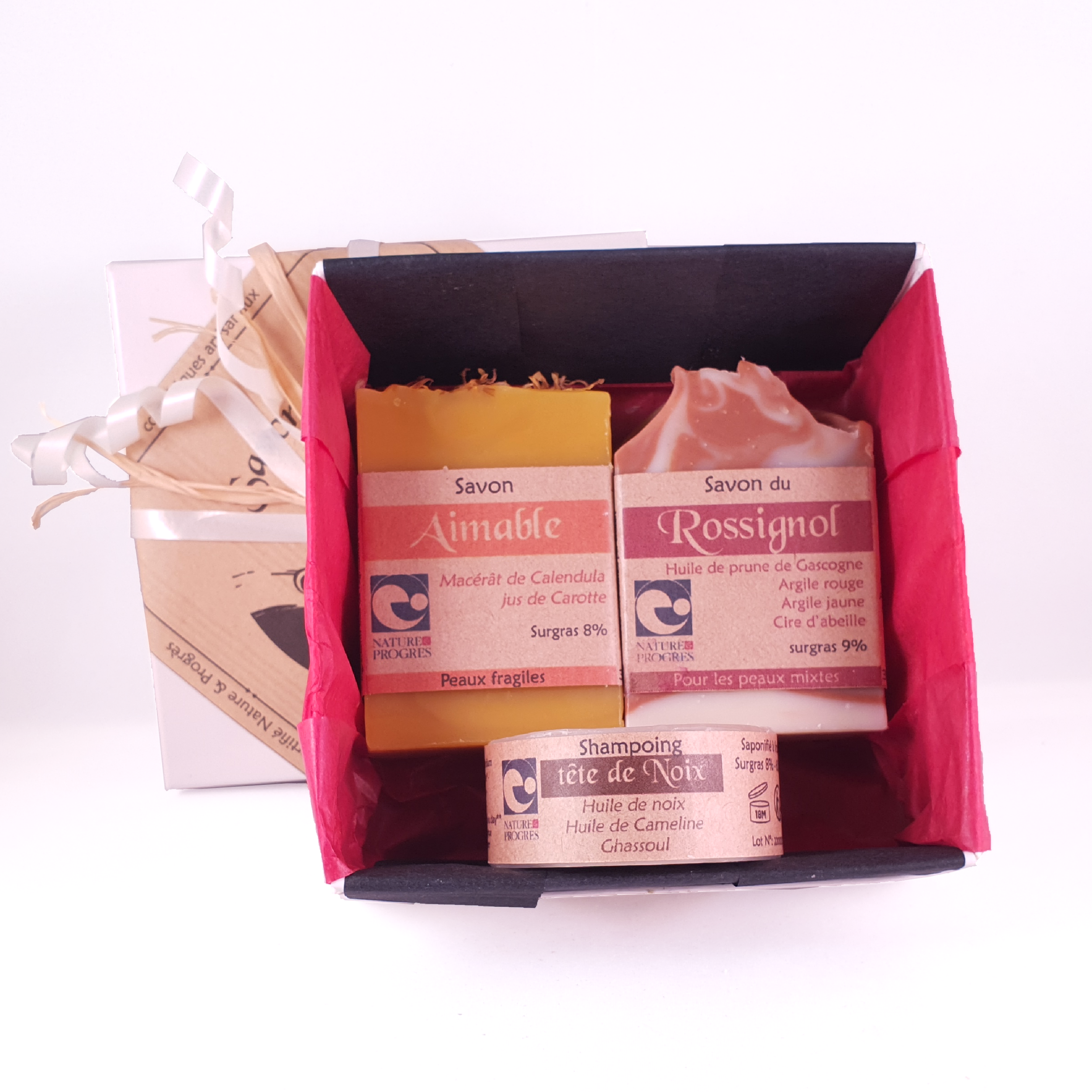 coffret blanc A &amp; RO &amp; sh