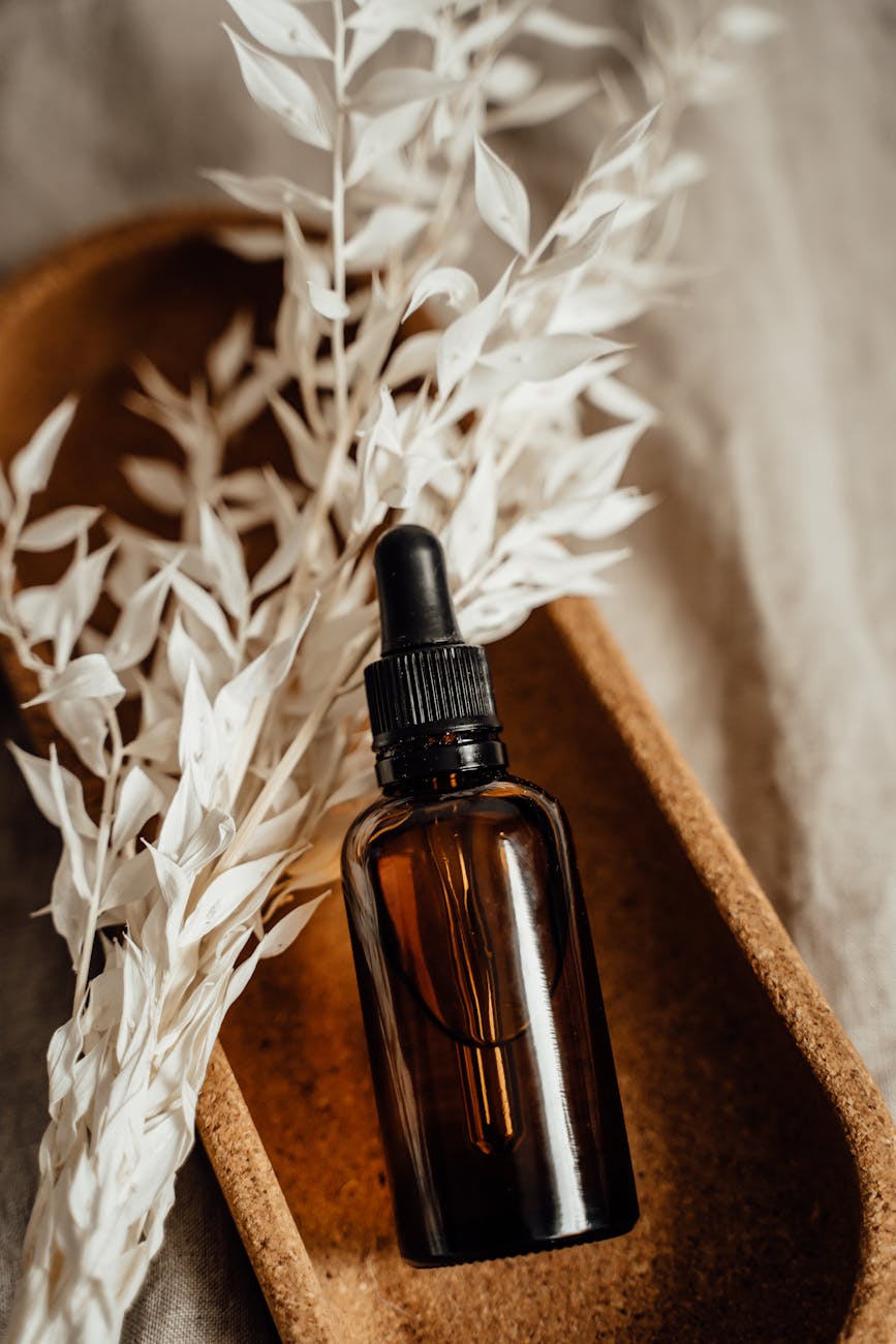photos gratuites de aromatherapie compte gouttes huile essentielle