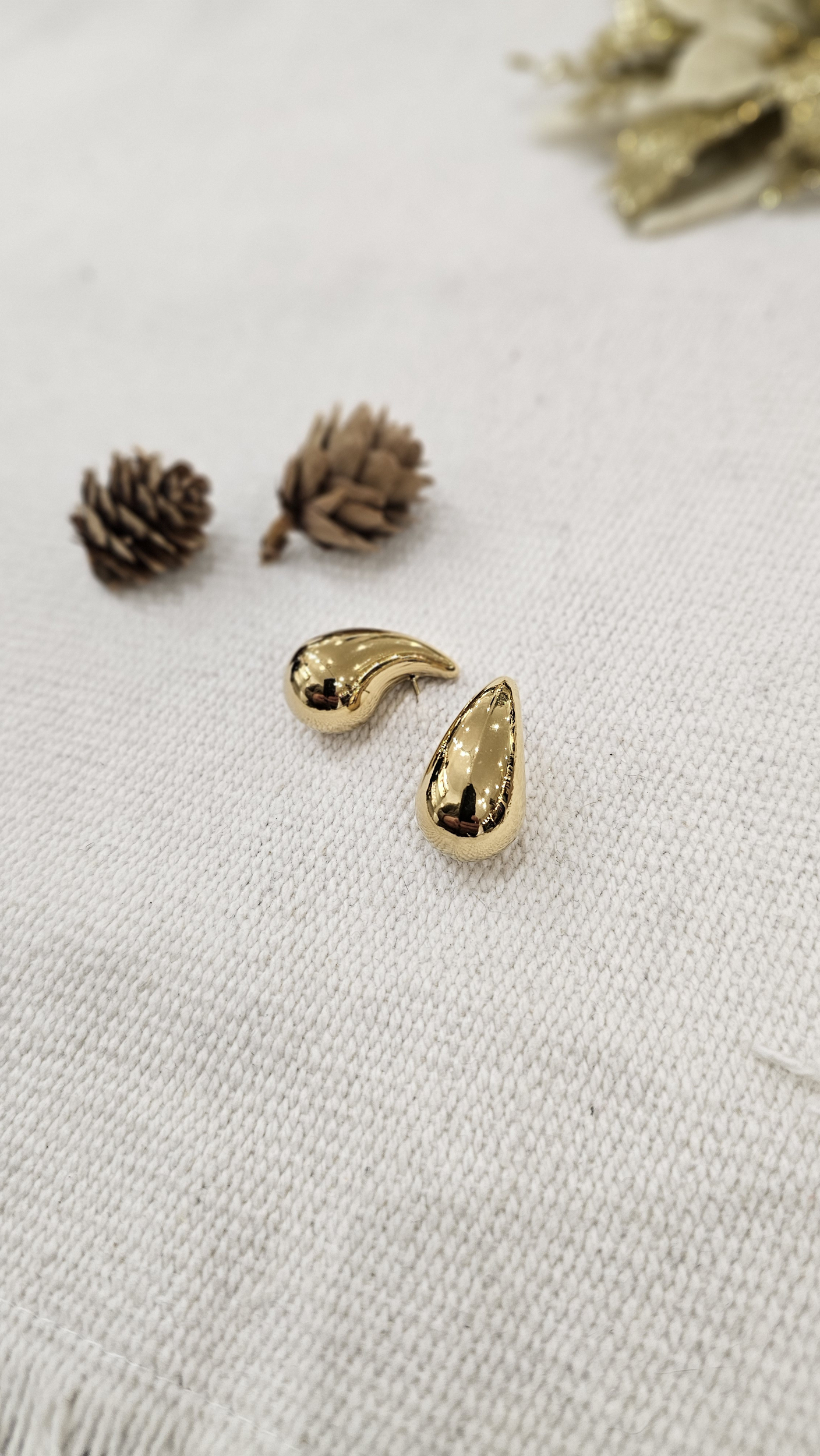 Boucles d\'oreilles Elonie dorées