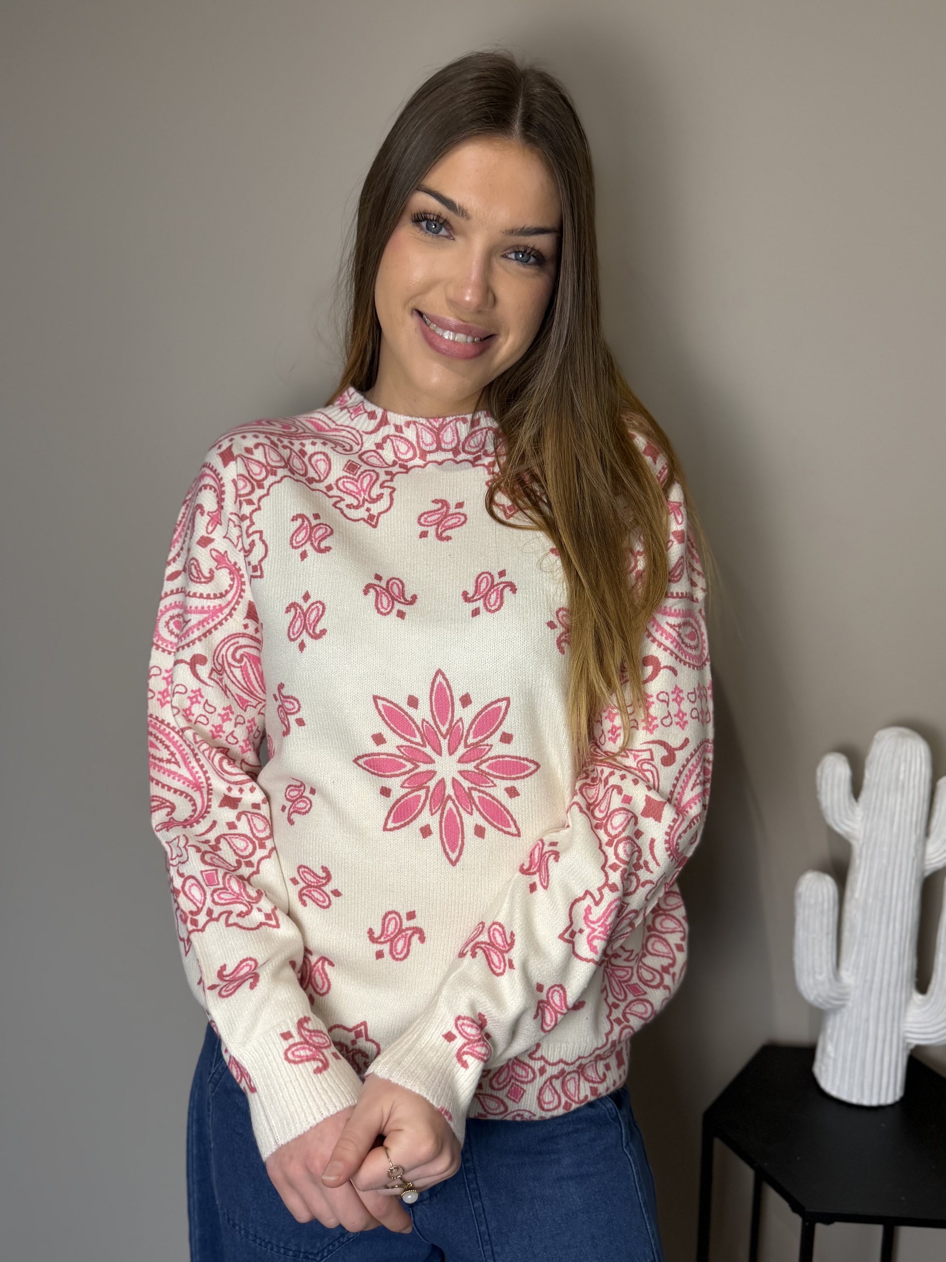 Pull bandana blanc et rose