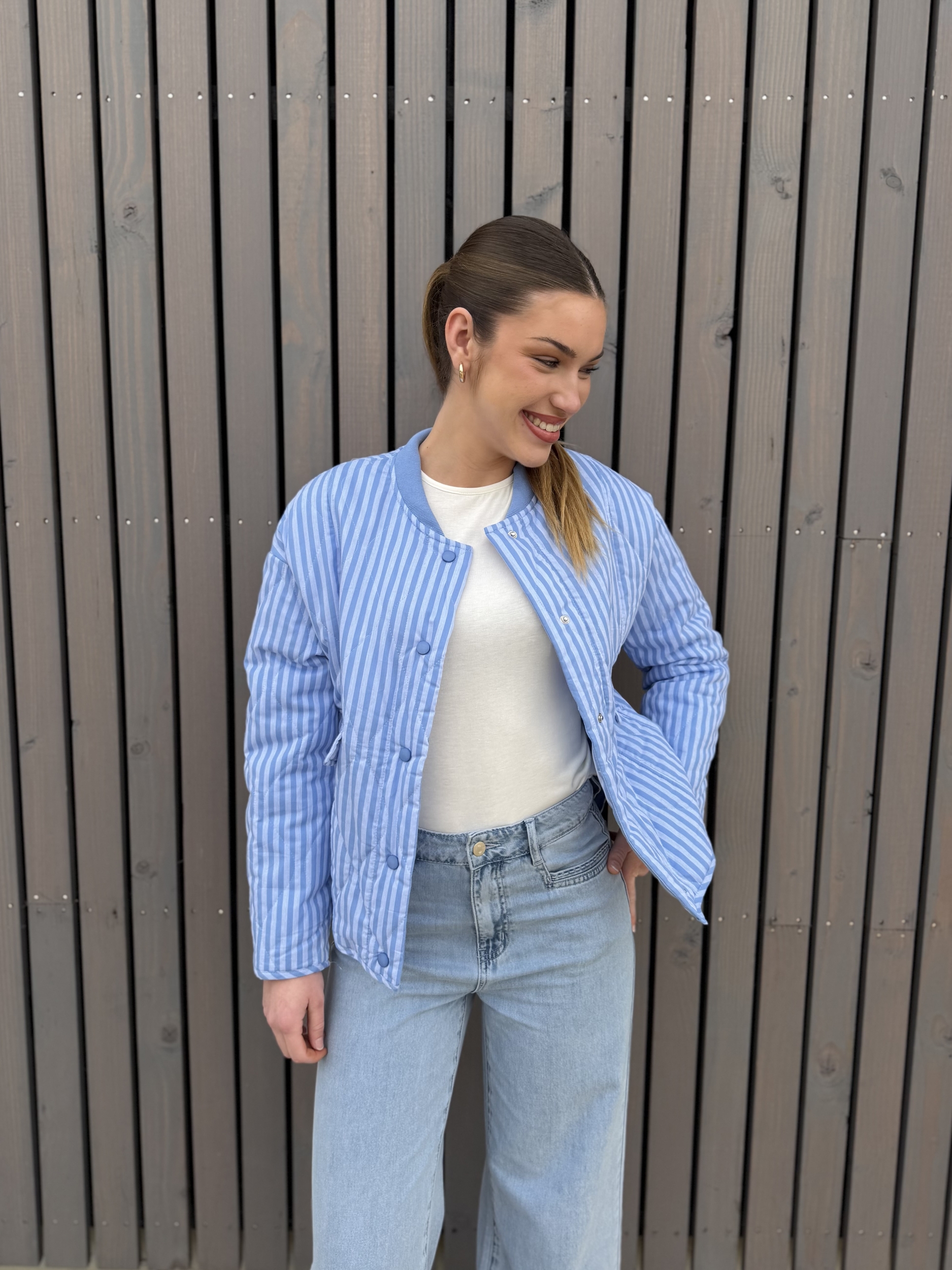 Veste Gabrielle rayée bleue