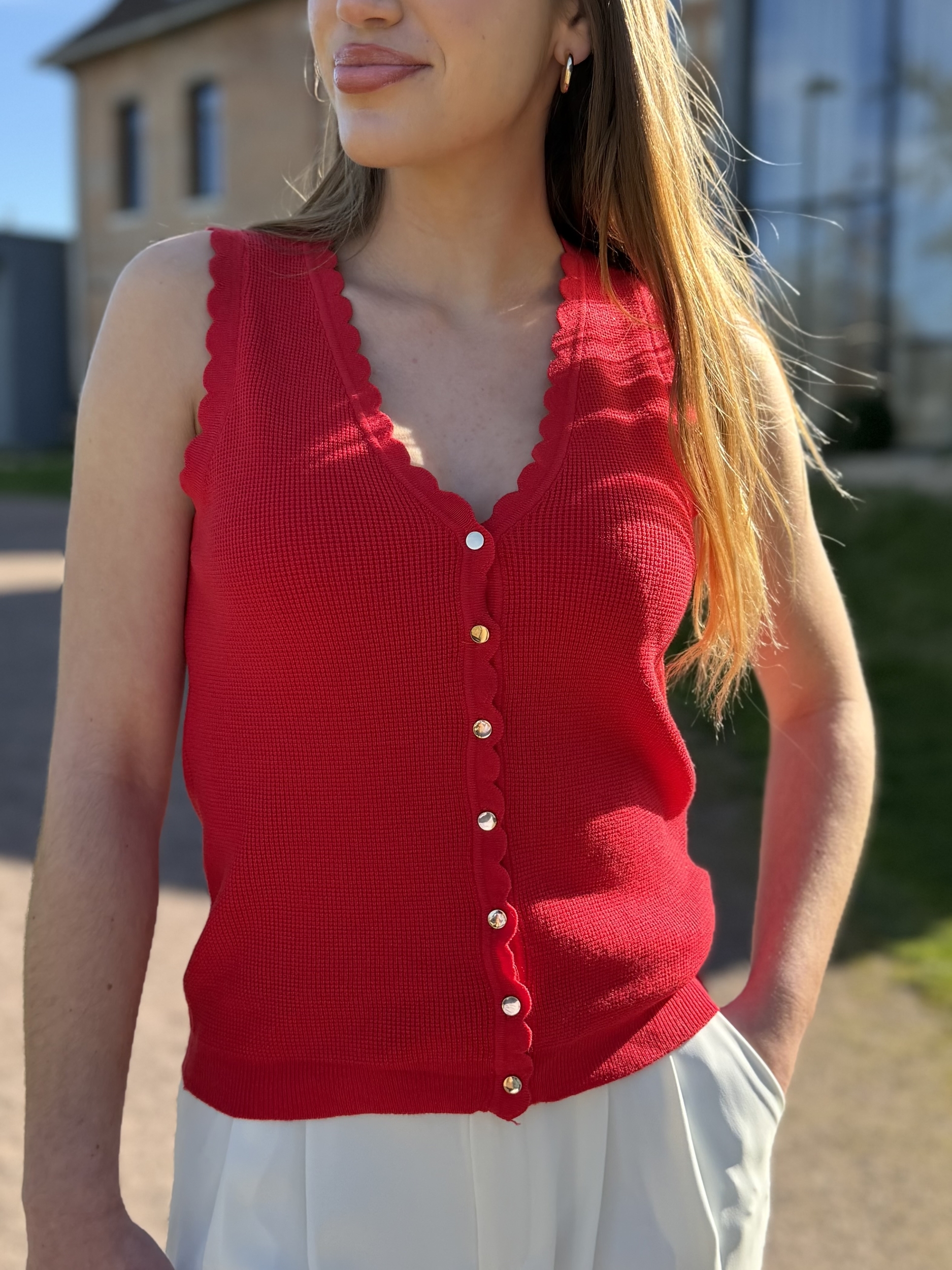 Top Mila rouge