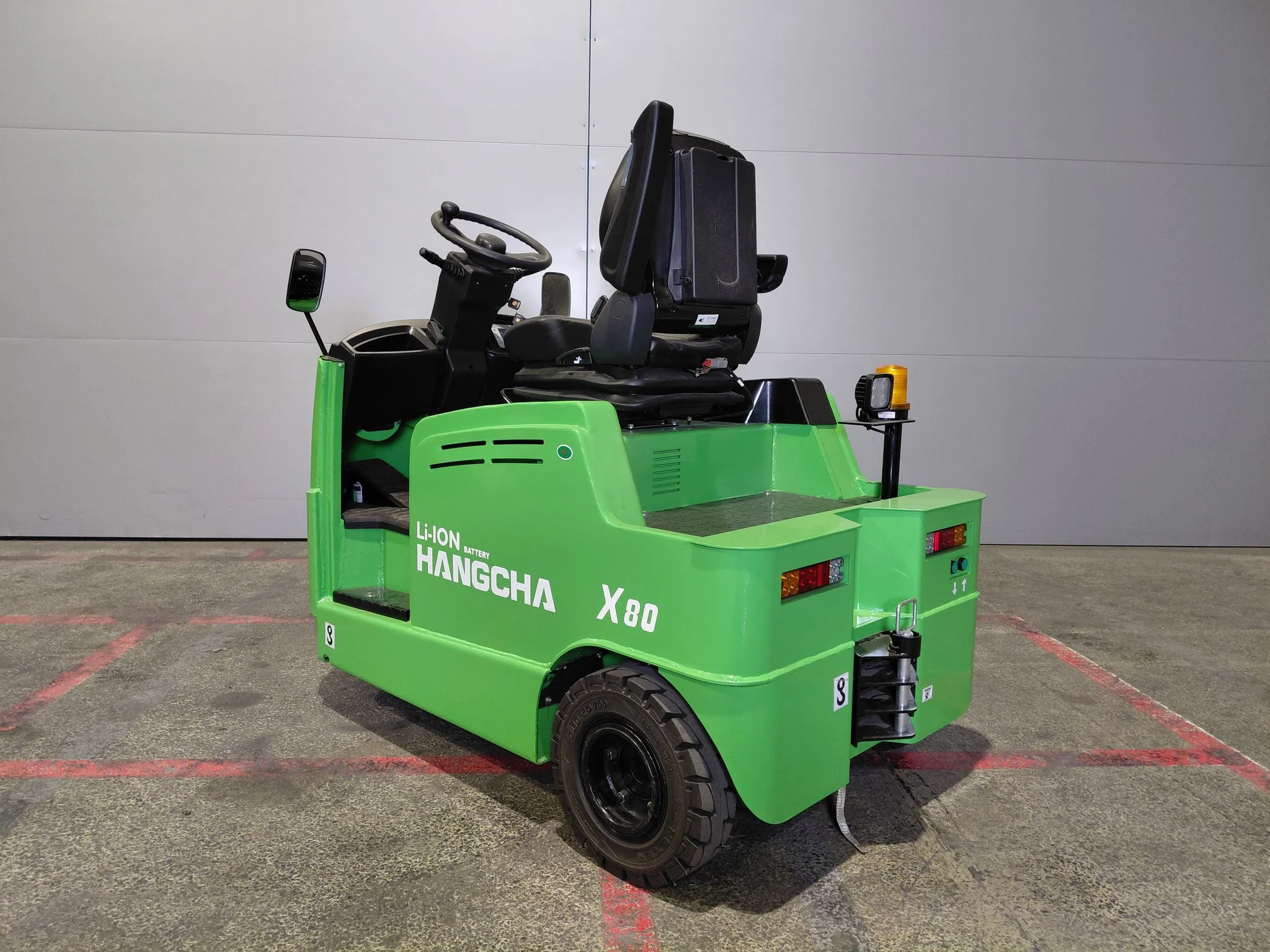 towTractor-N14252-88gef-1773993563751