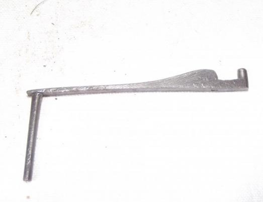 Epinglette d\'embouchoir fusil CHASSEPOT 1866