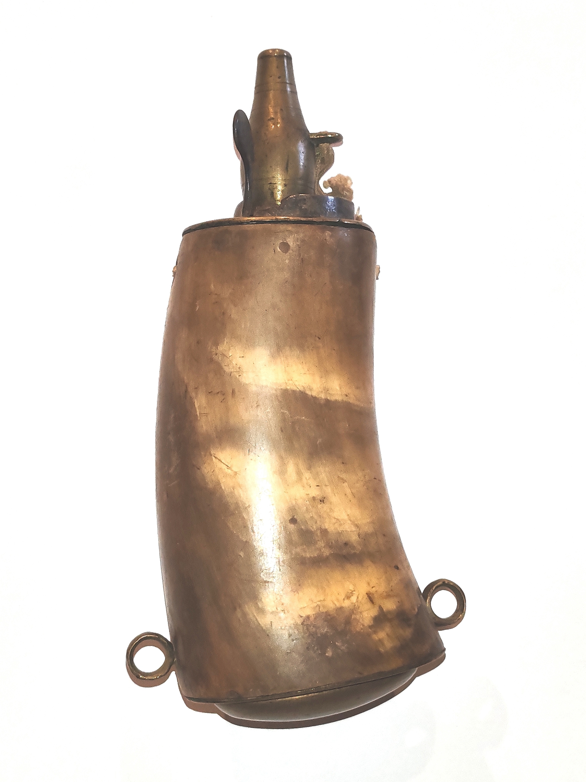 Rare poire à Française poudre militaire d\'origine, époque LOUIS XV