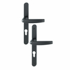 poigne-noire-de-porte-fenetre-pvc