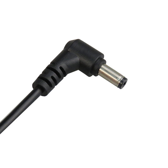gros plan connecteur 5.5mm*2.5mm