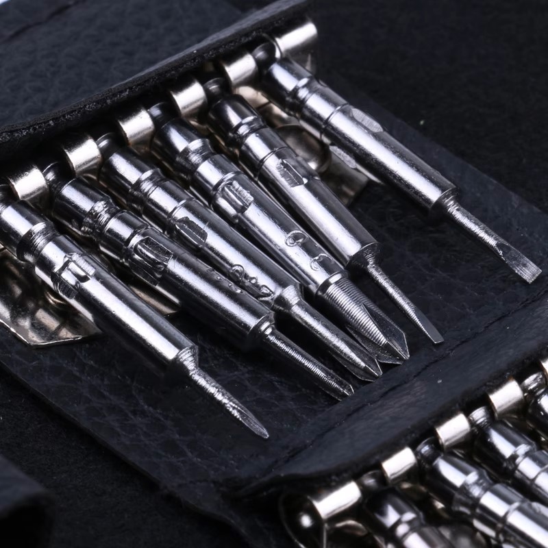 detail embouts acier du tournevis cruciforme