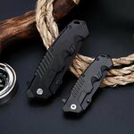 2 couteaux fermés petit et grand modèle noirs avec accessoires