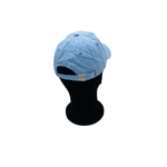 Casquette bleu style déchirée