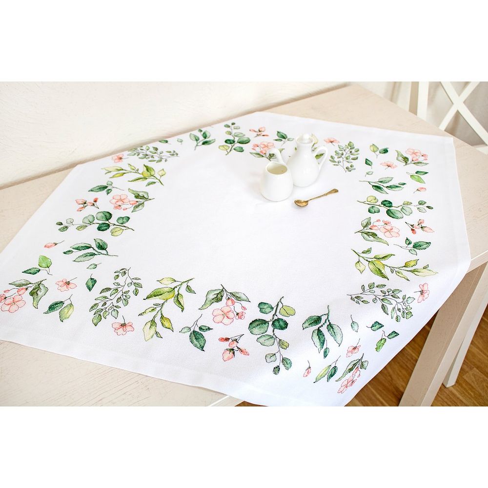 Nappe à broder  Fleurs de printemps  FM018  Luca-S