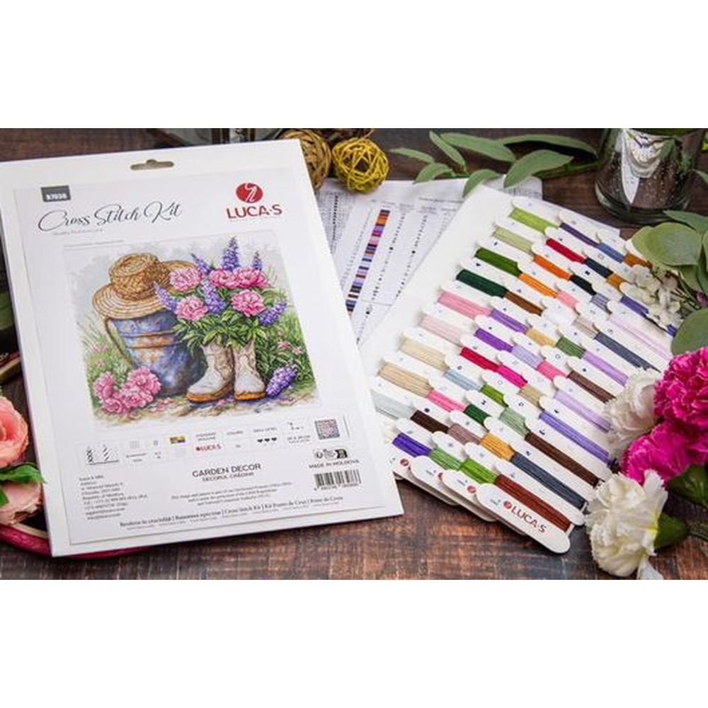Luca-S B7036  kit point croix  décoration de jardin  4