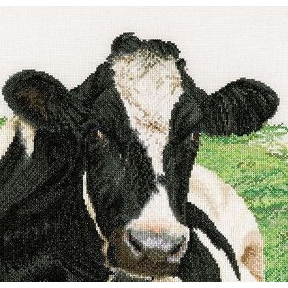 Thea Gouverneur 451  kit point de croix  Vache Holstein  3