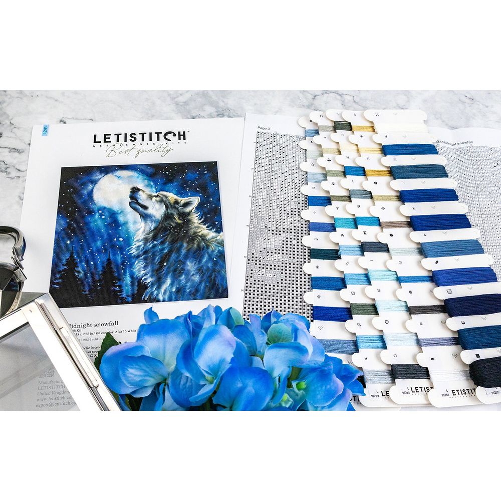 Letistitch 9923  kit point croix  Neige de minuit  4