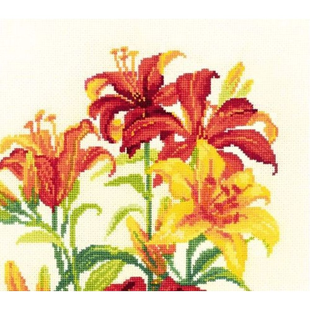 Riolis 1782  kit point croix  Bouquet de Lys  3