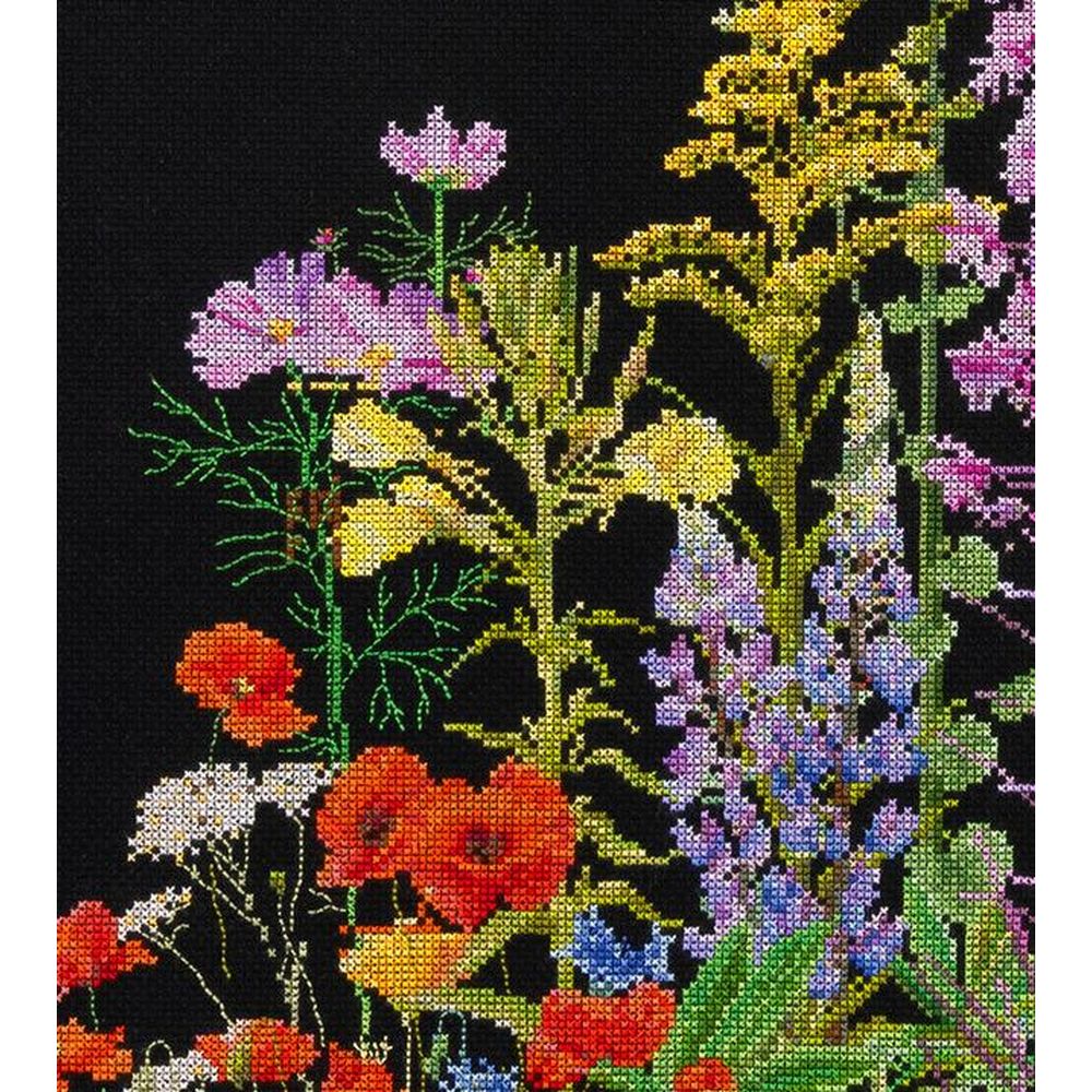 Thea Gouverneur 554 -05  kit point de croix  Fleurs sauvage  1
