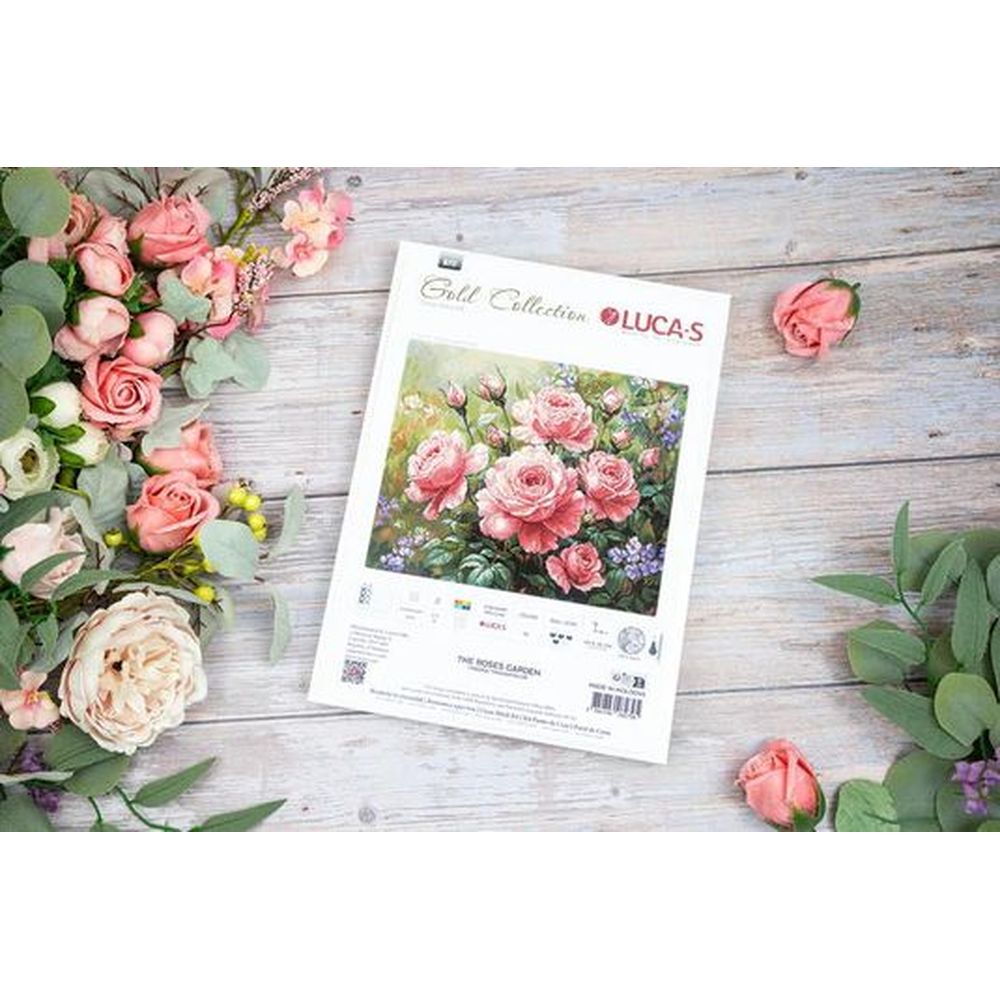 Luca-S B717  kit point croix  Le jardin des roses  1