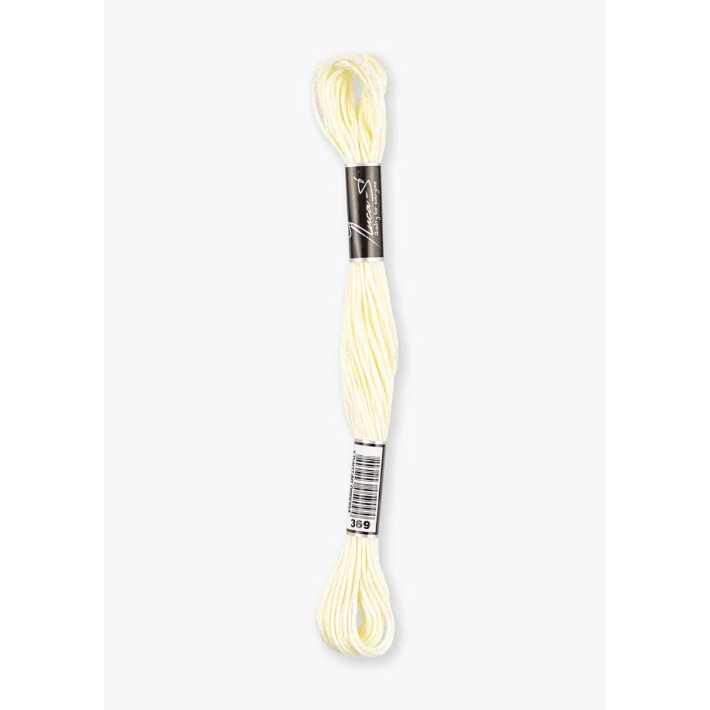 Fil à broder  coton mouliné  couleur 369  Luca-S  1