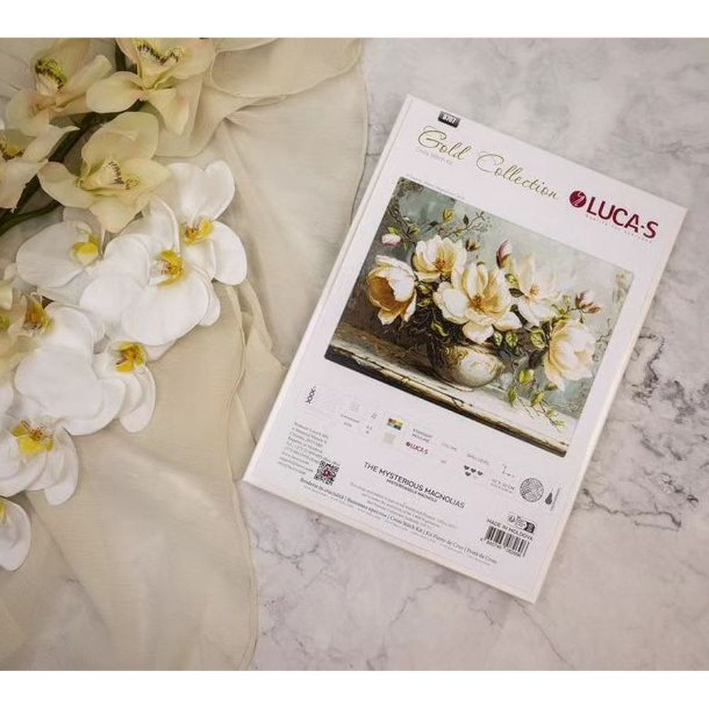Luca-S B707  kit de broderie  Les Magnolias mystérieux