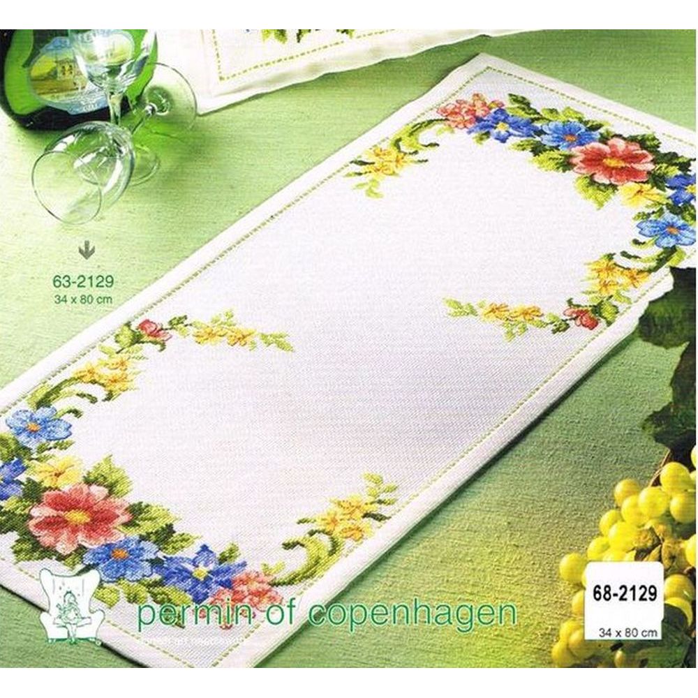 Chemin de table  Motif floral  68-2129  Permin of copenhagen