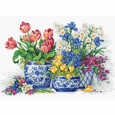 Luca-S B2386  kit point de croix compté  Fleurs de Printemps