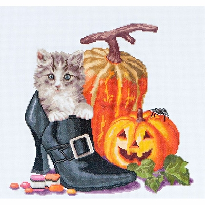 Thea Gouverneur 738  kit point de croix  Chat Halloween