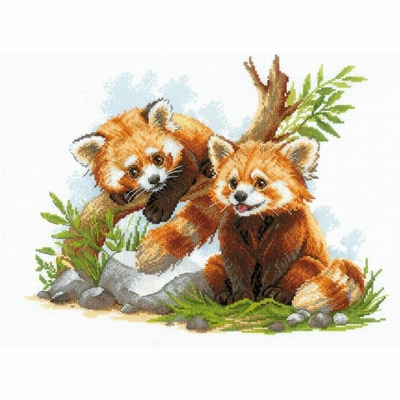 Riolis 2257  kit point de croix  Bébés pandas roux  1