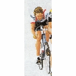 Thea Gouverneur 1015  kit point de croix compté  Cyclistes  2
