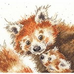 Bothy Threads XHD89  panda roux  kit point de croix  1