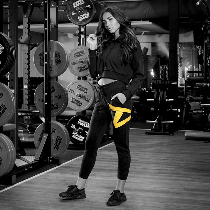Women-Heavy-Cotton-Tracksuit-Dedicated-front_800x