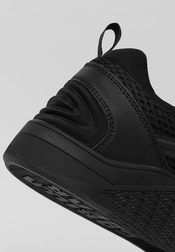gym-hybrids-blackblack-9