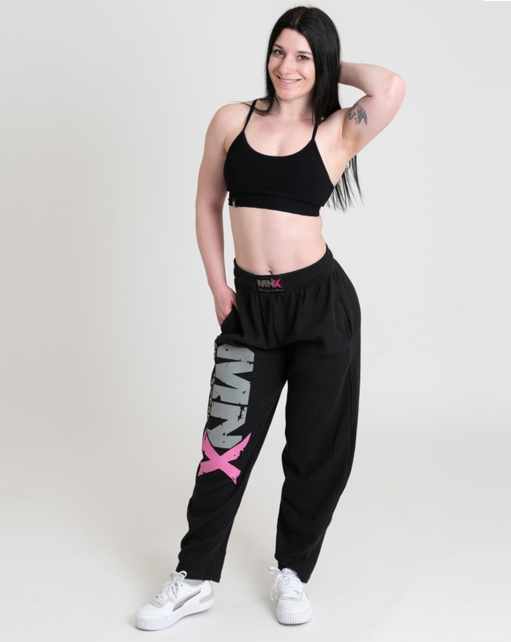 MNX-WOMENS-HAMMER-PANTS-BLACK