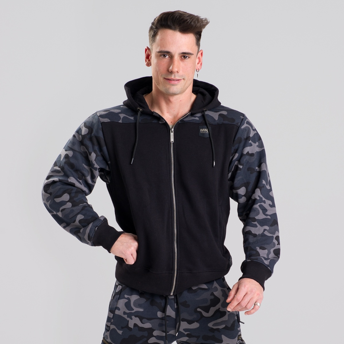 MNX-RANGER-HOODIE-BLACK