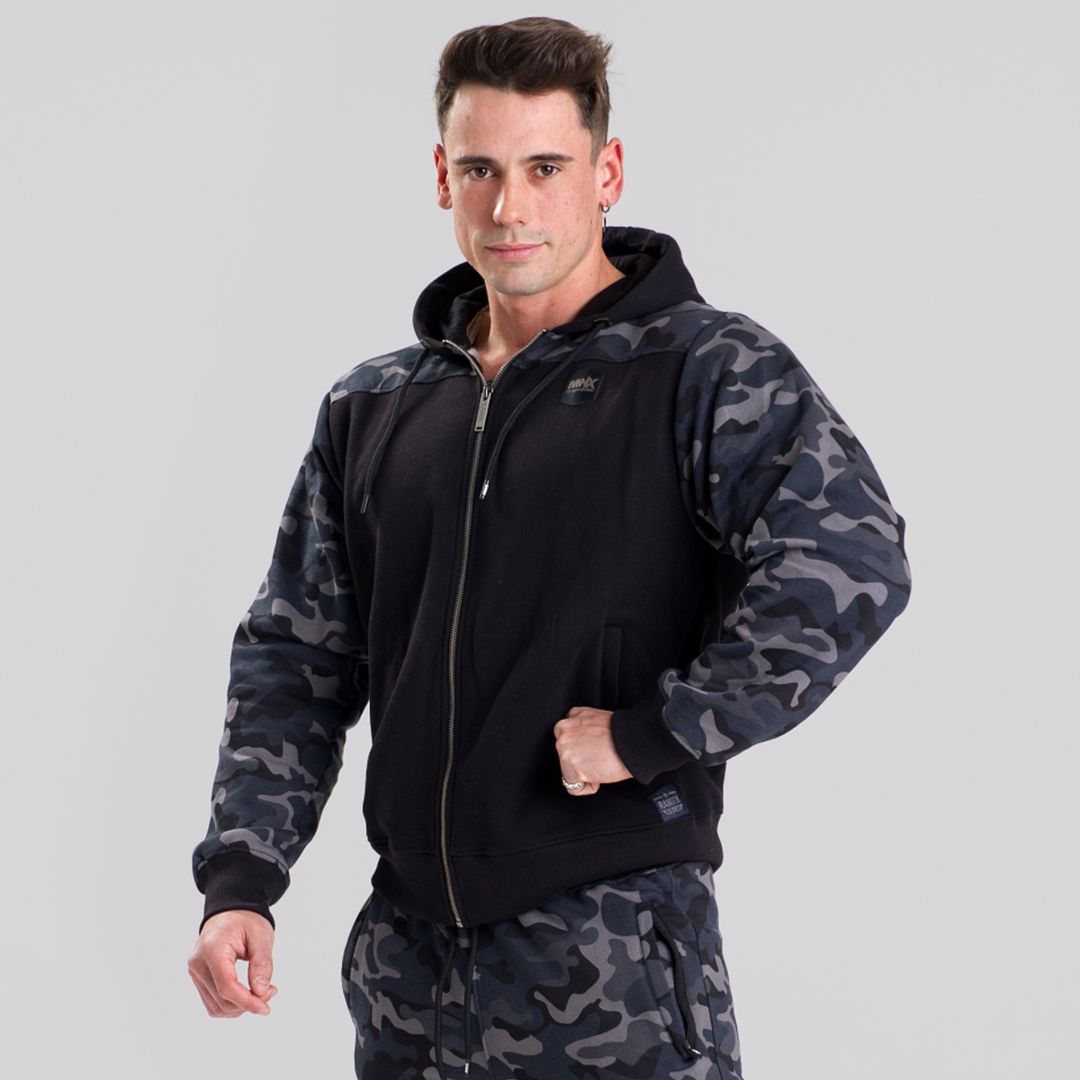 MNX-RANGER-HOODIE-BLACK-1