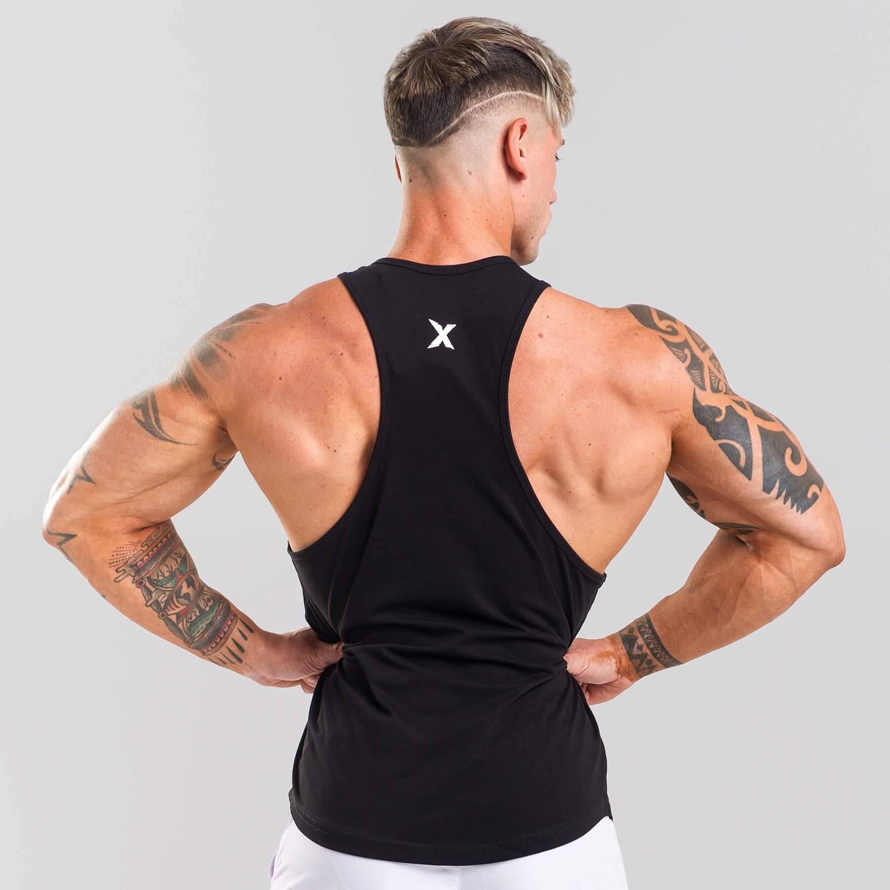 MNX-STRINGER-CLASSIC-02-BLACK-1