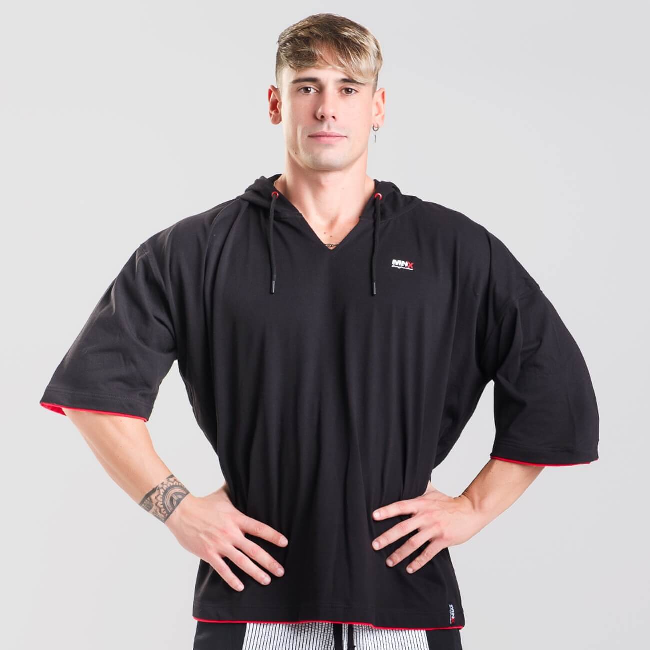 HOODED-EXTRA-T-SHIRT-BLACK