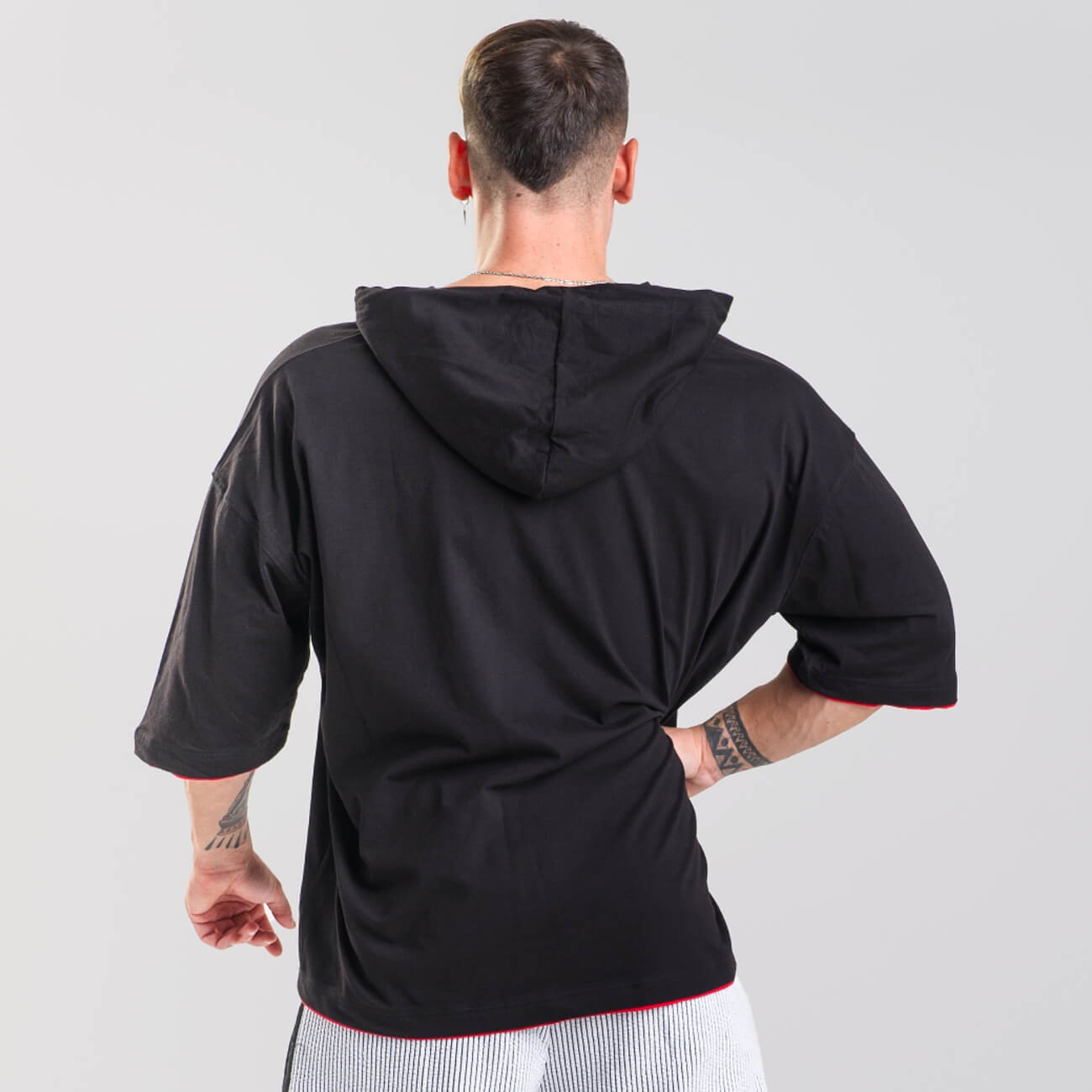 HOODED-EXTRA-T-SHIRT-BLACK-3
