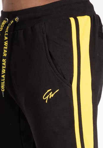 banks-pants-black-detail
