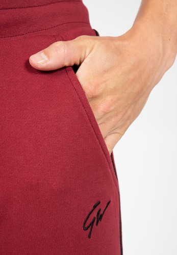 banks-pants-red-detail