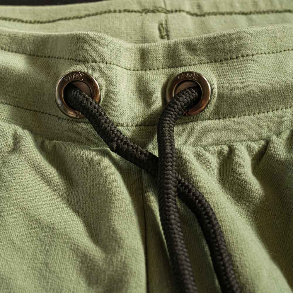 Astetic-pants-10