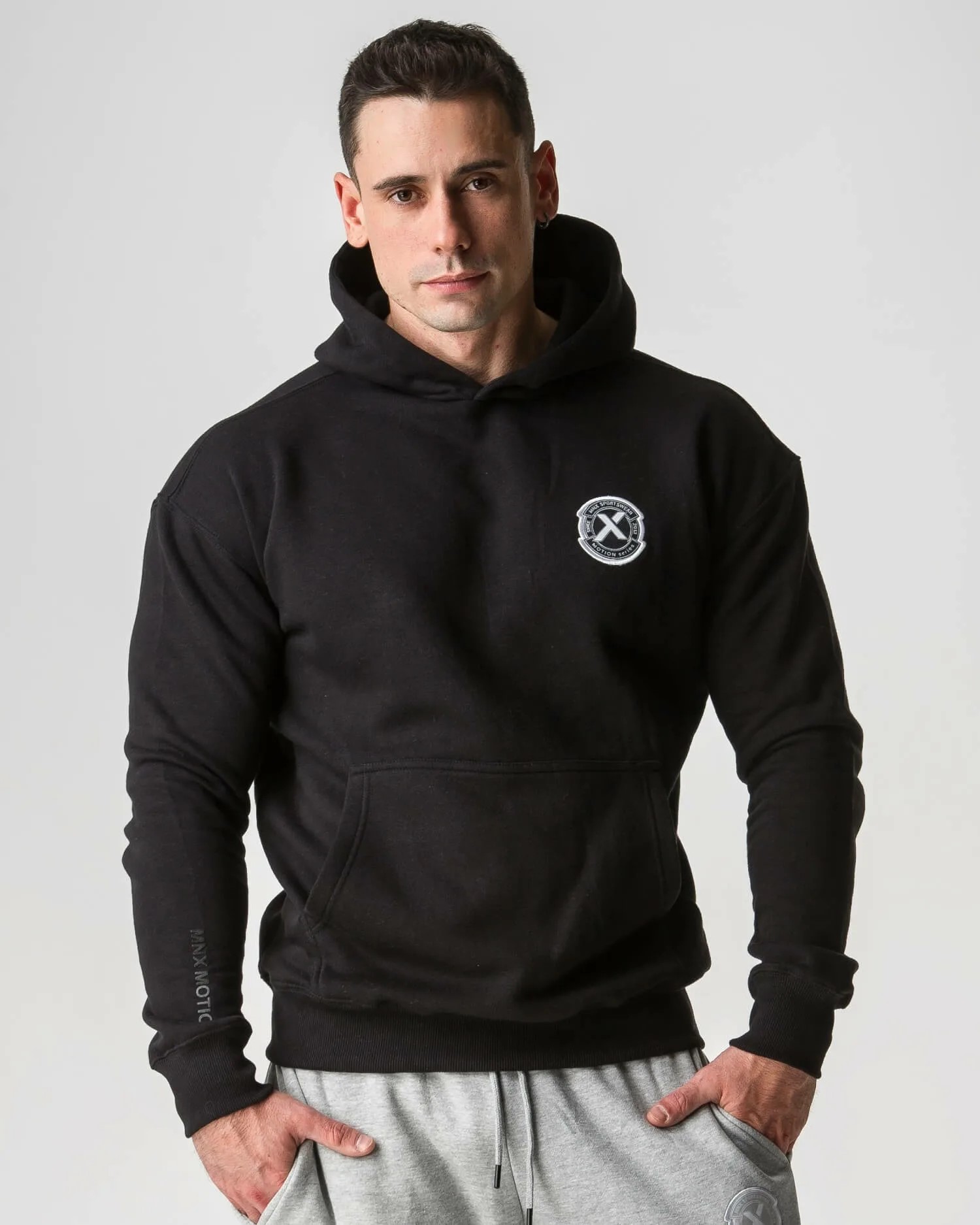 MOTION-HOODIE-SKY-BLACK-1-jpg