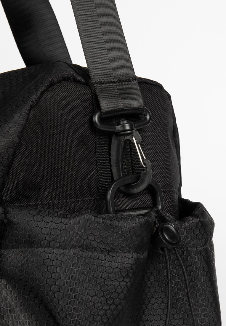 gwear-everyday-gym-bag-black (2)
