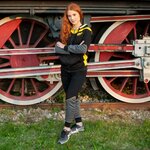 MNX-REVOLUTION-YELLOW-JOGGERS-AND-HOODIE-2